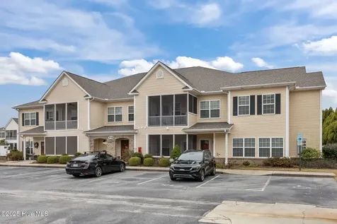 1930 Tara Court Greenville NC 27858