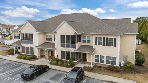 1930 Tara Court Greenville NC 27858