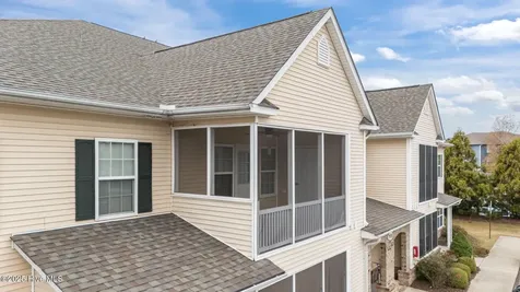 1930 Tara Court Greenville NC 27858