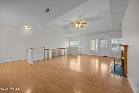 1930 Tara Court Greenville NC 27858