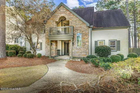 50 Cochrane Castle Circle Pinehurst NC 28374