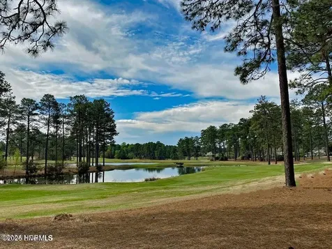 50 Cochrane Castle Circle Pinehurst NC 28374