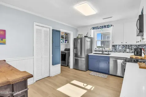 612 N Topsail Drive Surf City NC 28445