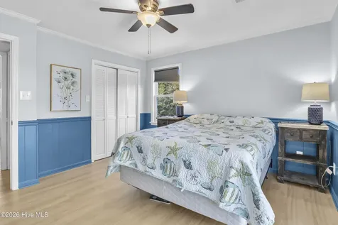 612 N Topsail Drive Surf City NC 28445