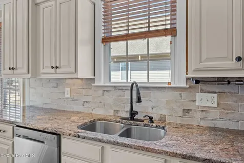 4501 Lagan Circle Winterville NC 28590