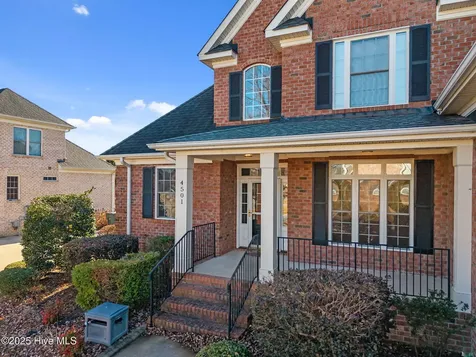 4501 Lagan Circle Winterville NC 28590