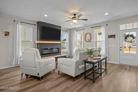 1029 Setting Sun Boulevard NE Winnabow NC 28479