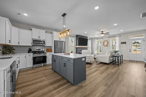 1029 Setting Sun Boulevard NE Winnabow NC 28479