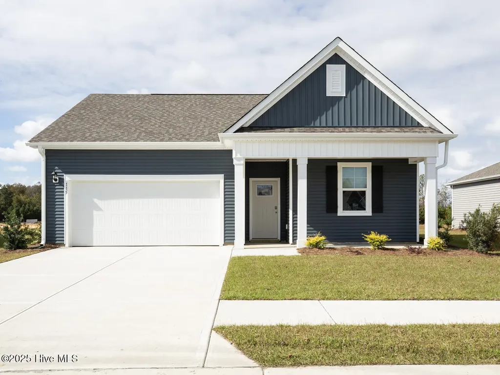 3092 Golden Field Drive SE Bolivia NC 28422