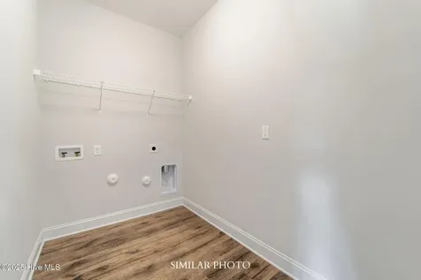 741 Secession Lane Jacksonville NC 28546