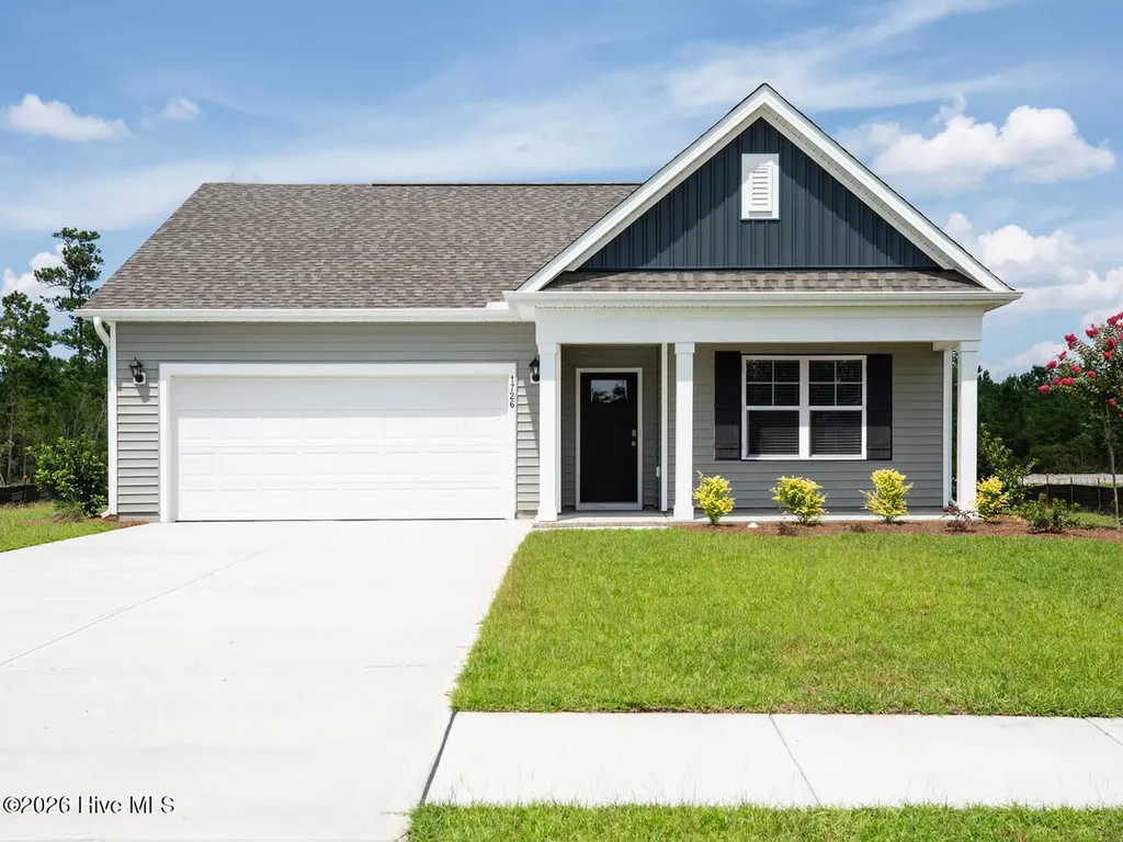 3084 Golden Field Drive SE Bolivia NC 28422