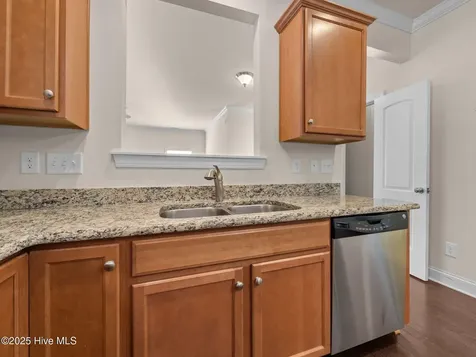 402 Boathouse Court Swansboro NC 28584