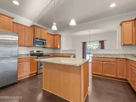 402 Boathouse Court Swansboro NC 28584