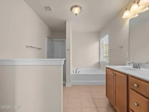 402 Boathouse Court Swansboro NC 28584