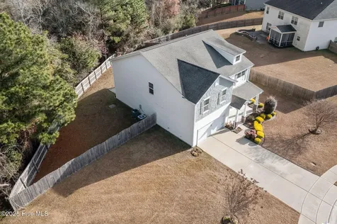402 Boathouse Court Swansboro NC 28584