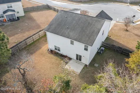 402 Boathouse Court Swansboro NC 28584