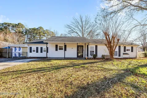 1004 Springdale Drive Jacksonville NC 28540