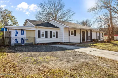 1004 Springdale Drive Jacksonville NC 28540
