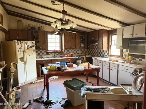 120 Burkett Road Dover NC 28526