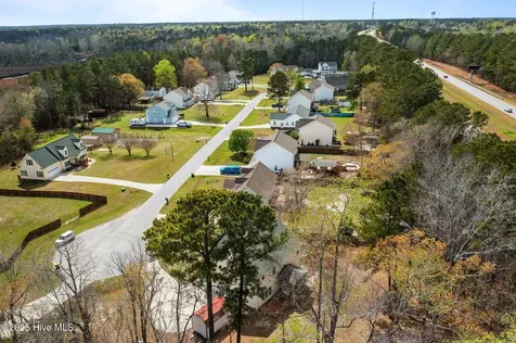 115 Craig Drive Hubert NC 28539