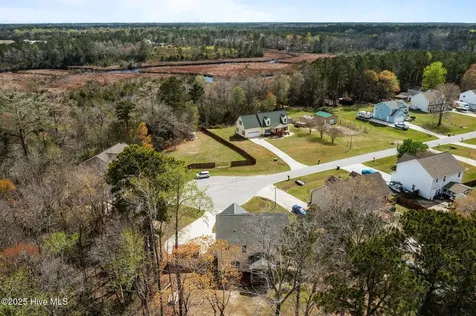 115 Craig Drive Hubert NC 28539