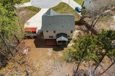 115 Craig Drive Hubert NC 28539