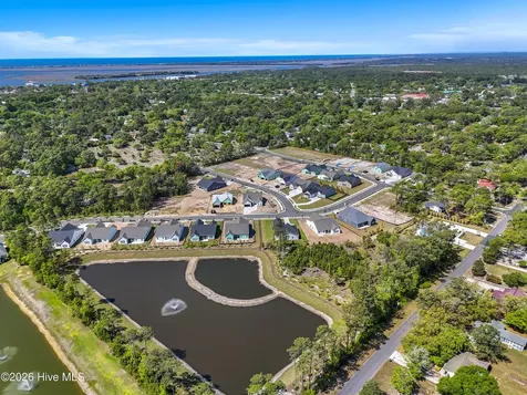 2071 Rosin Drive Southport NC 28461