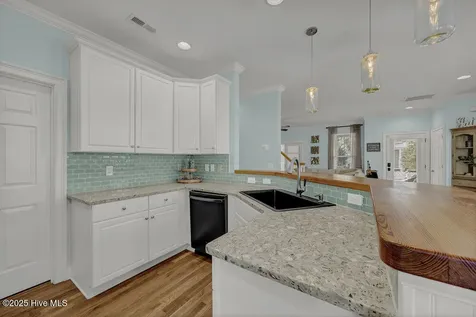 233 Silver Sloop Way Carolina Beach NC 28428