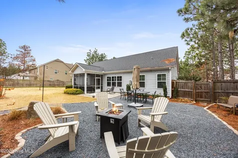 822 Winston Pines Drive Aberdeen NC 28315
