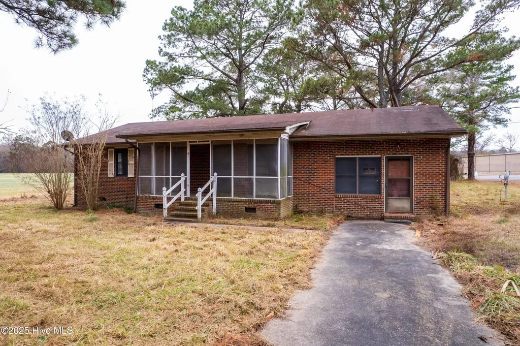 194 Northeast Drive Plymouth NC 27962