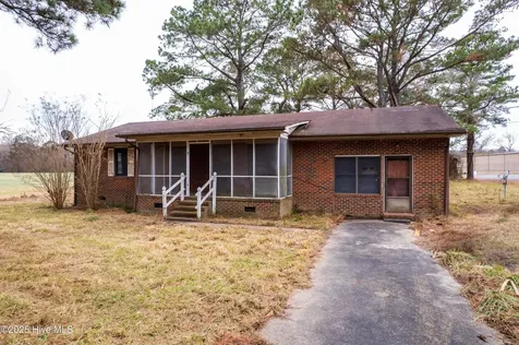 194 Northeast Drive Plymouth NC 27962