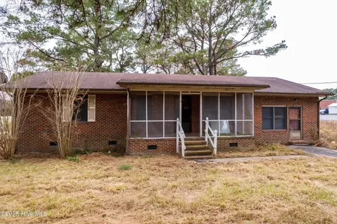 194 Northeast Drive Plymouth NC 27962