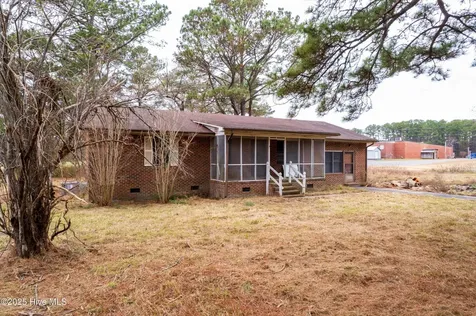 194 Northeast Drive Plymouth NC 27962