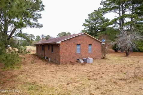 194 Northeast Drive Plymouth NC 27962
