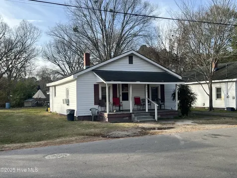 3733 East Street Bethel NC 27812