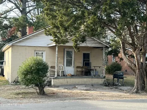 3733 East Street Bethel NC 27812