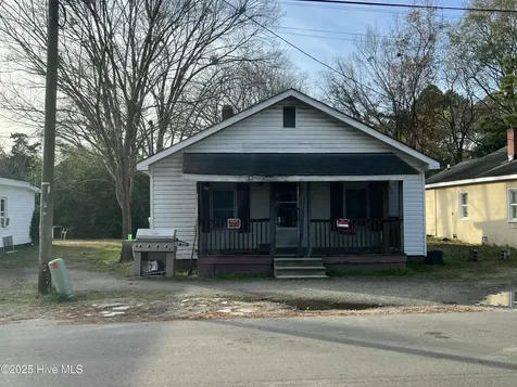 3733 East Street Bethel NC 27812