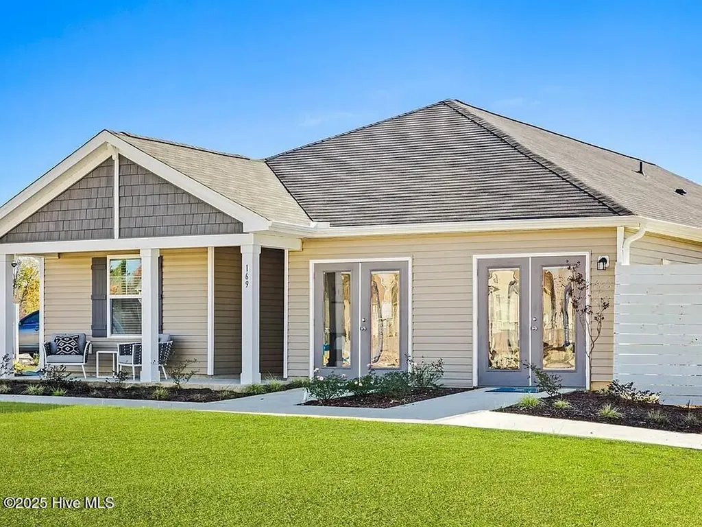 1148 Garland Lake Circle SW Supply NC 28462