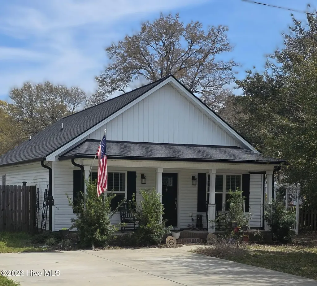 15 Edgewood Street Clarkton NC 28433