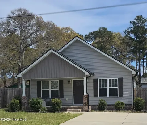 15 Edgewood Street Clarkton NC 28433