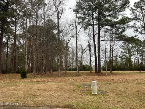 62 Currituck Court Oriental NC 28571