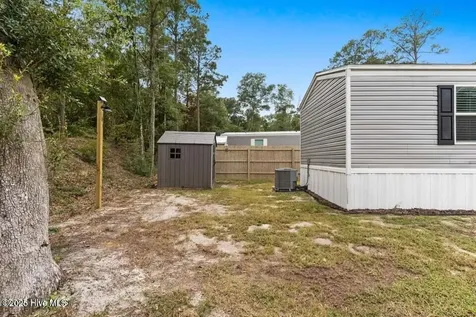 3664 Lakeview Drive SW Supply NC 28462