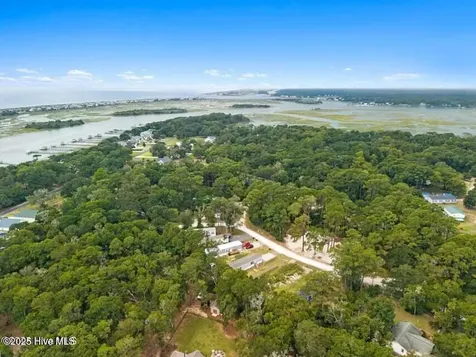 3664 Lakeview Drive SW Supply NC 28462