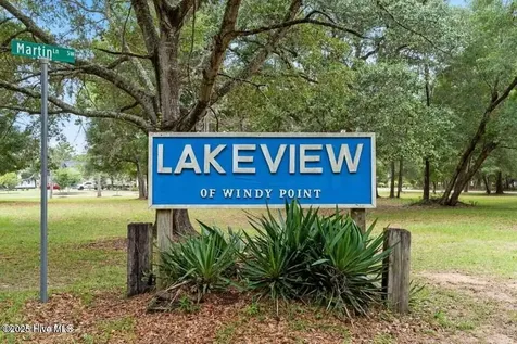 3664 Lakeview Drive SW Supply NC 28462
