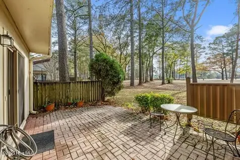 65 Quarterdeck Townes New Bern NC 28562
