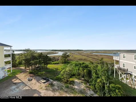 2083 New River Inlet Road North Topsail Beach NC 28460