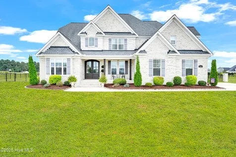 1357 Autumn Lakes Drive Grimesland NC 27837