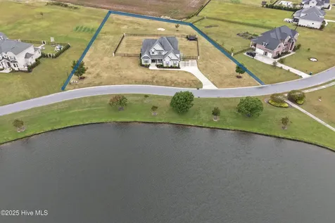 1357 Autumn Lakes Drive Grimesland NC 27837
