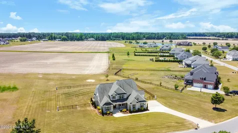 1357 Autumn Lakes Drive Grimesland NC 27837