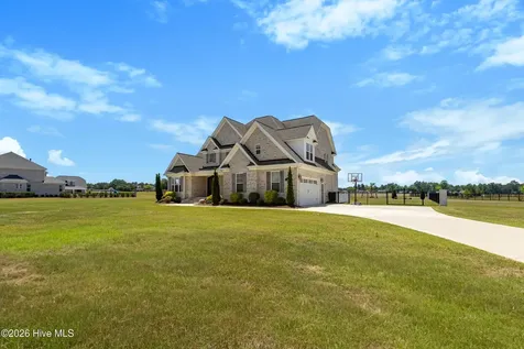 1357 Autumn Lakes Drive Grimesland NC 27837
